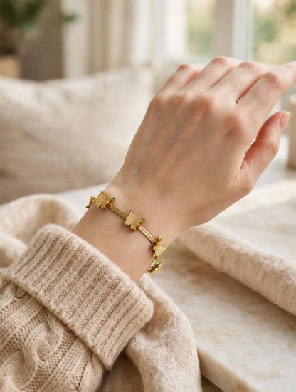 gold look bracelet
