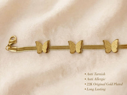 gold look bracelet